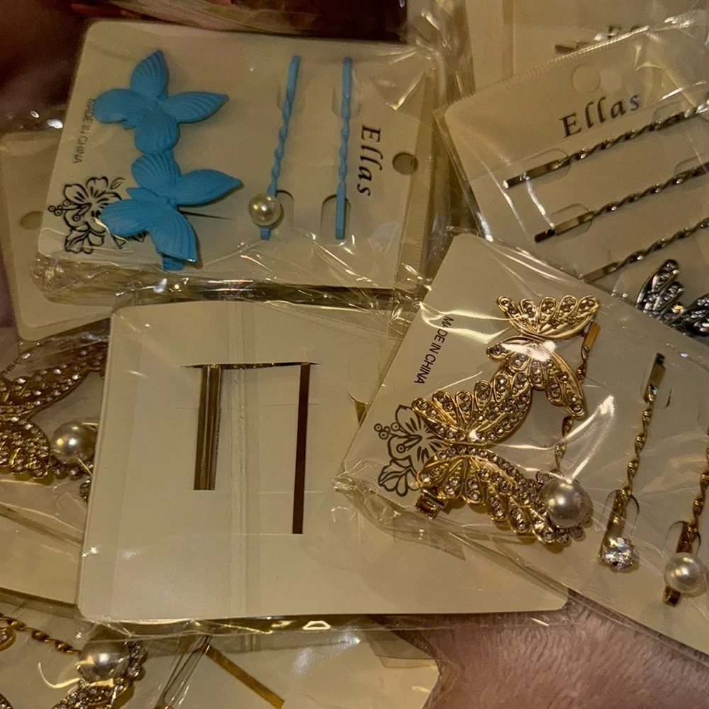 Butterfly 🦋 hair‎ clips new